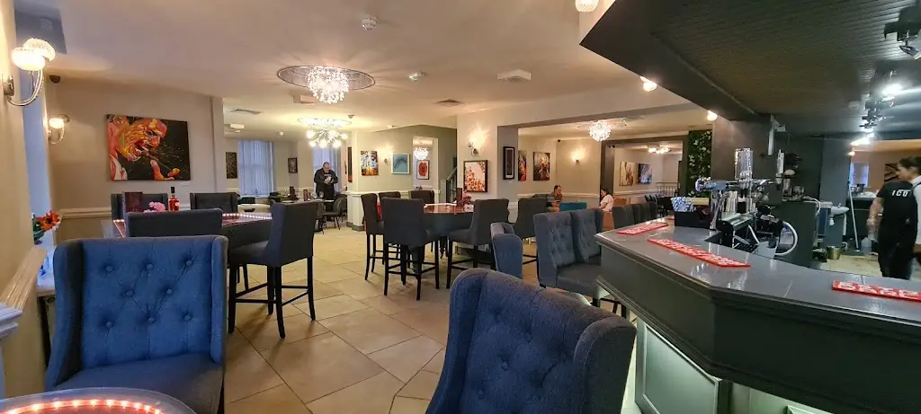 Rob Tiffen_Grand Royal Bistro Bar_Bacup_review