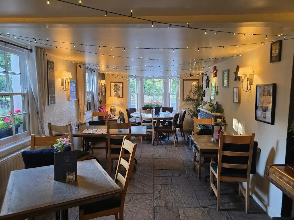 The Dukes Head_Hatfield Heath_slider_image_1