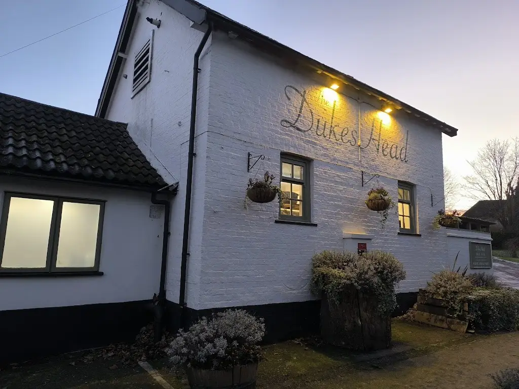 The Dukes Head_Hatfield Heath_slider_image_3