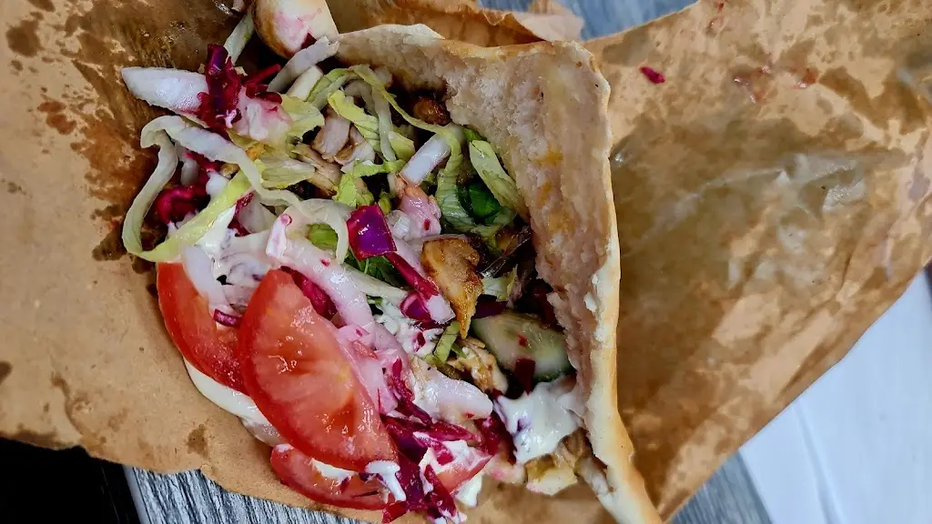 Wadz Haq_Tasty shawarma_Haslingden_review