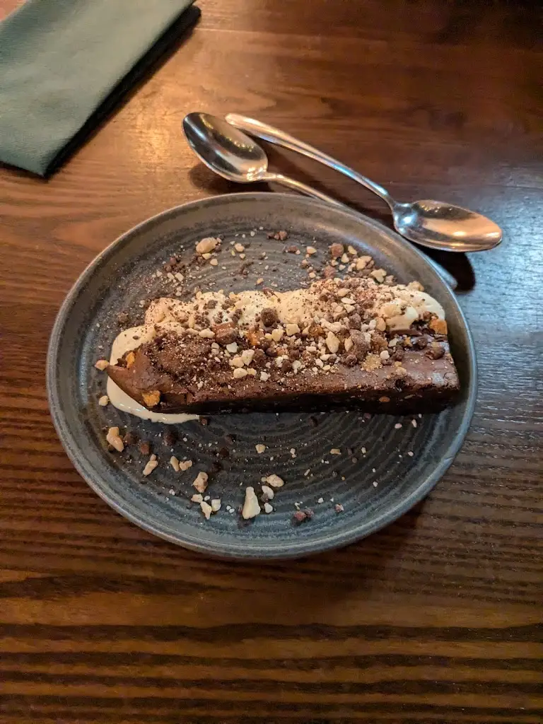 S Bassett_Restaurant at The Scotsmans Pack_Hathersage_review