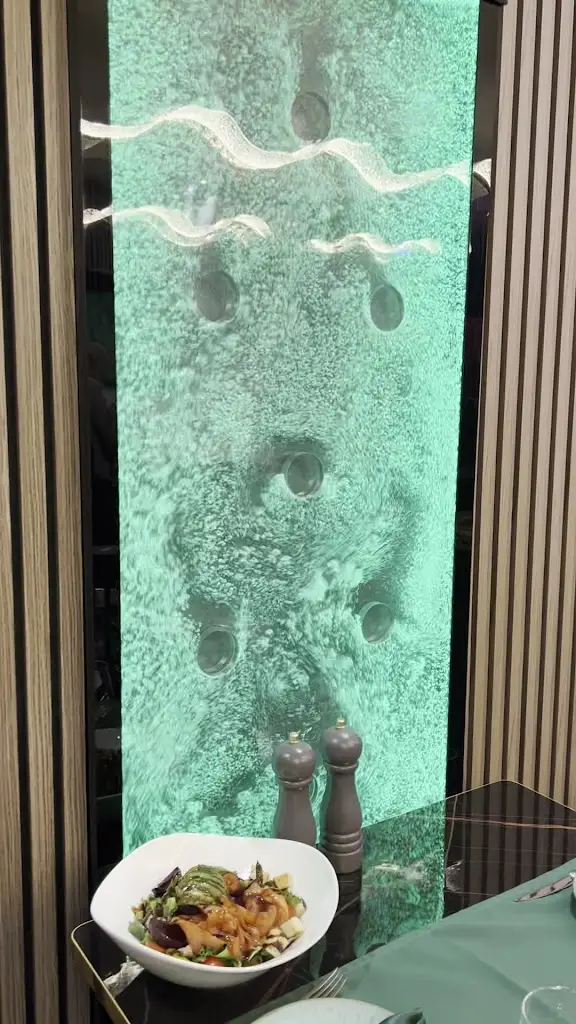 Blossom Bites Restaurant_Harlow_slider_image_2