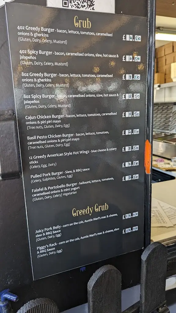 Menu_Two greedy pigs_Harlow_image_3