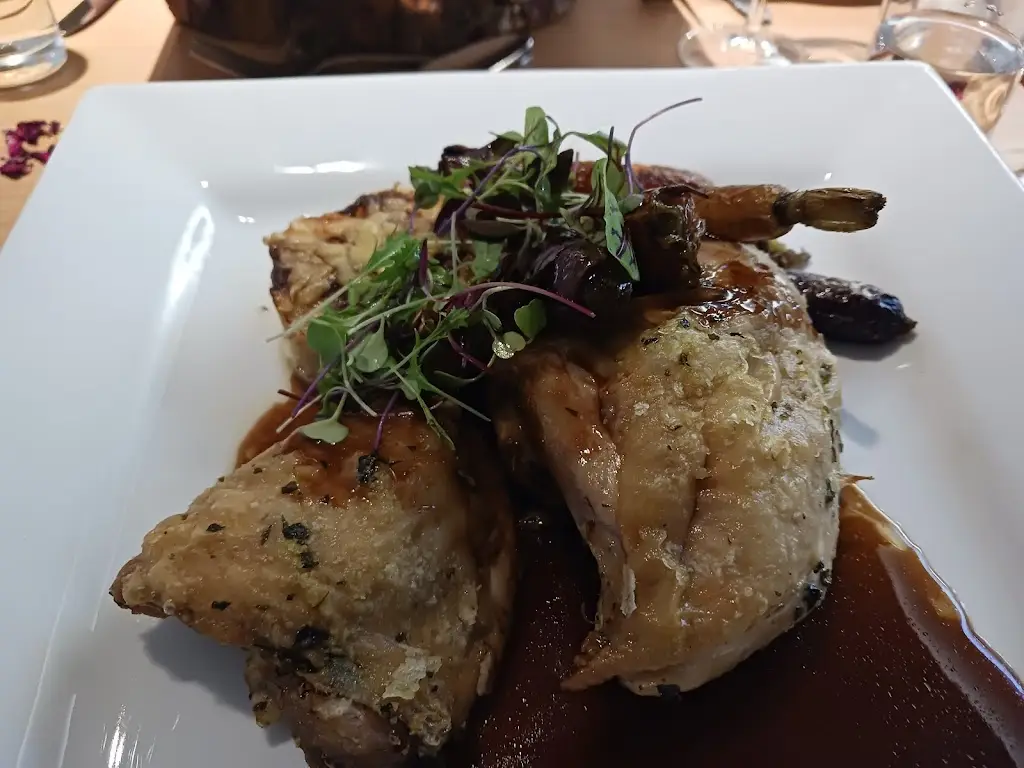 Menu_Skylight Restaurant_Harlow_image_4