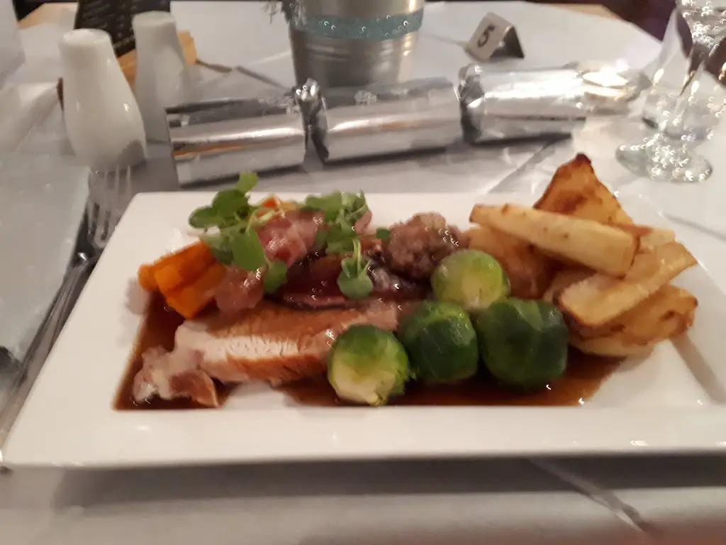 Menu_Skylight Restaurant_Harlow_image_6