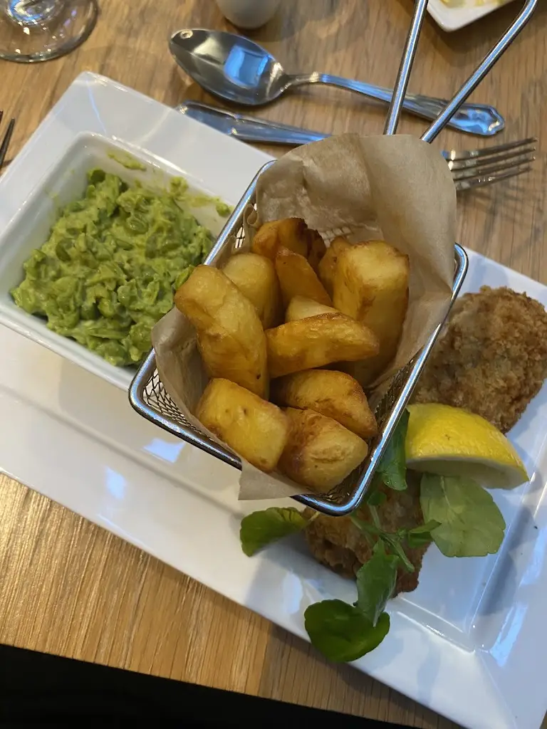 Menu_Skylight Restaurant_Harlow_image_7