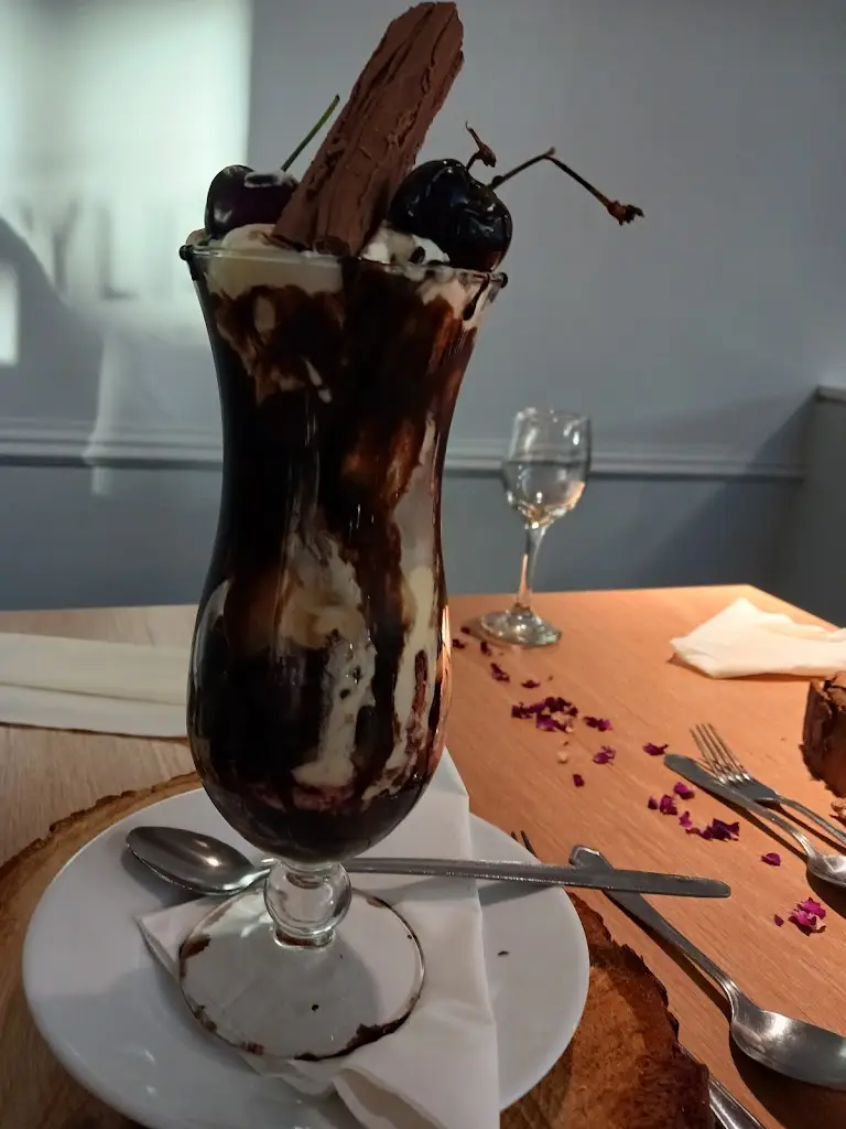 Phil Epping_Skylight Restaurant_Harlow_review