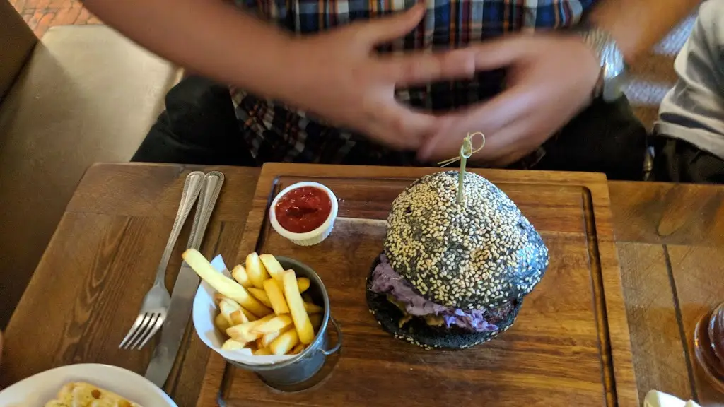 Menu_The Rainbow & Dove_Harlow_image_6