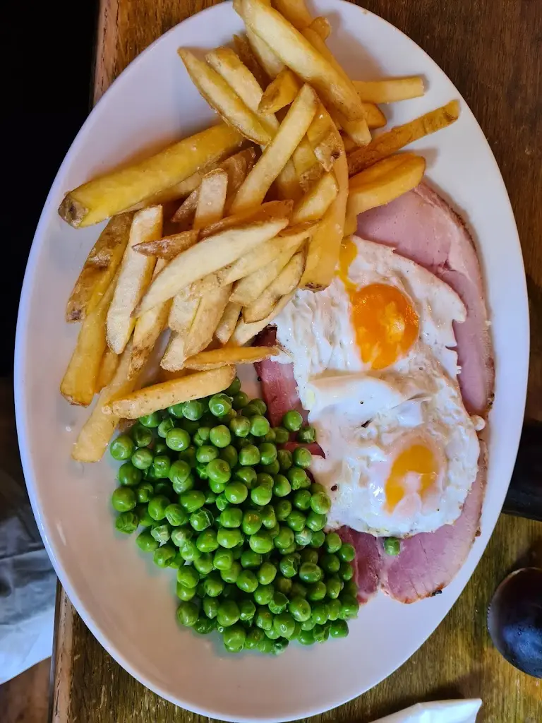 Menu_The Rainbow & Dove_Harlow_image_9