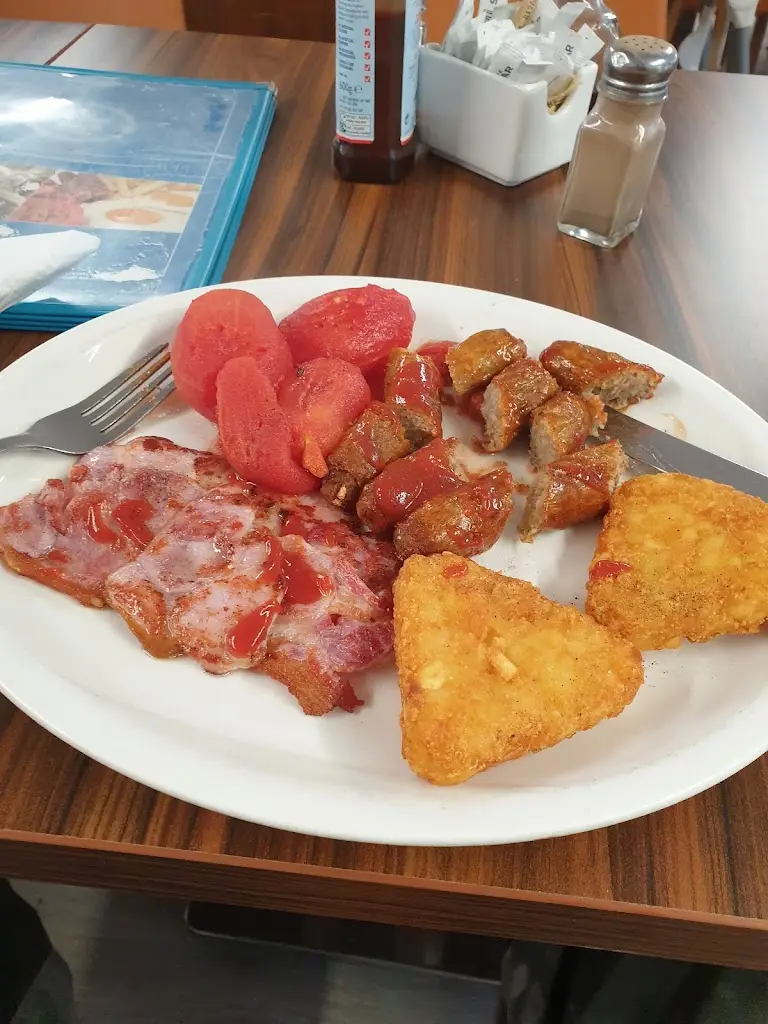 Ryan Clegg_Cafe Blue_Harlow_review