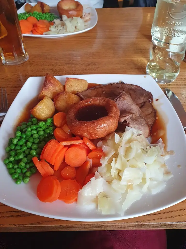 Menu_The Greyhound_Harlow_image_3