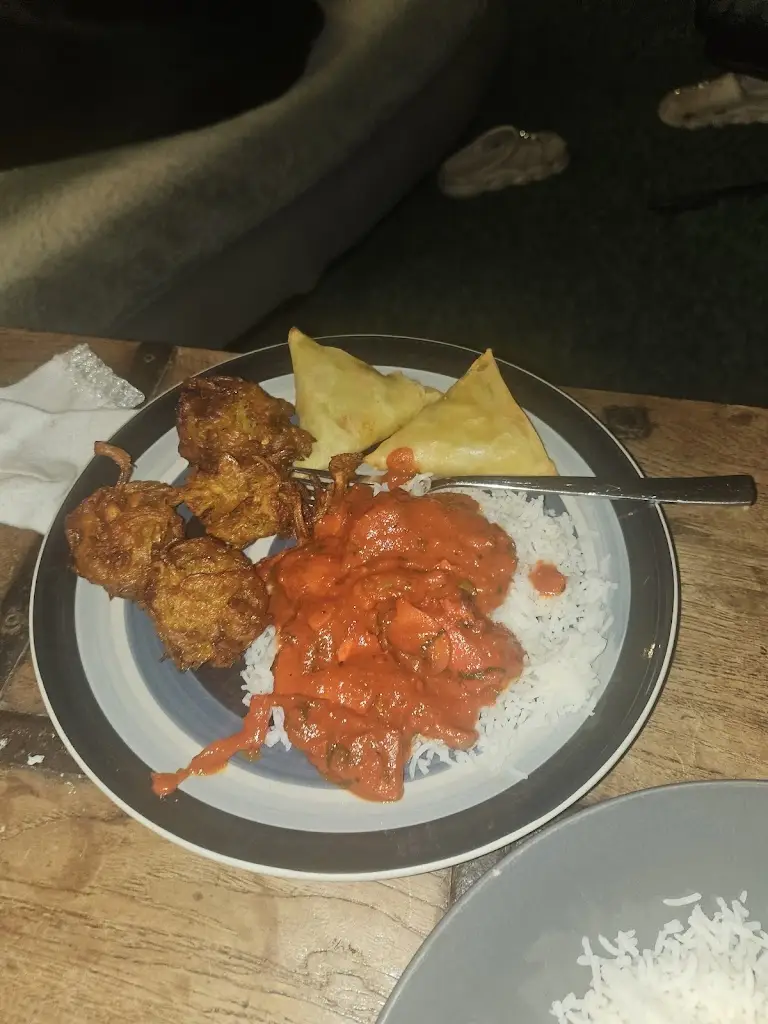 Lisa Walmsley_CURRYWALA_Bacup_review