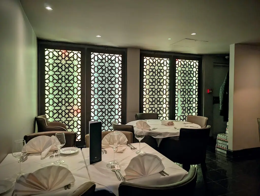 Garden of India_Harlow_slider_image_3