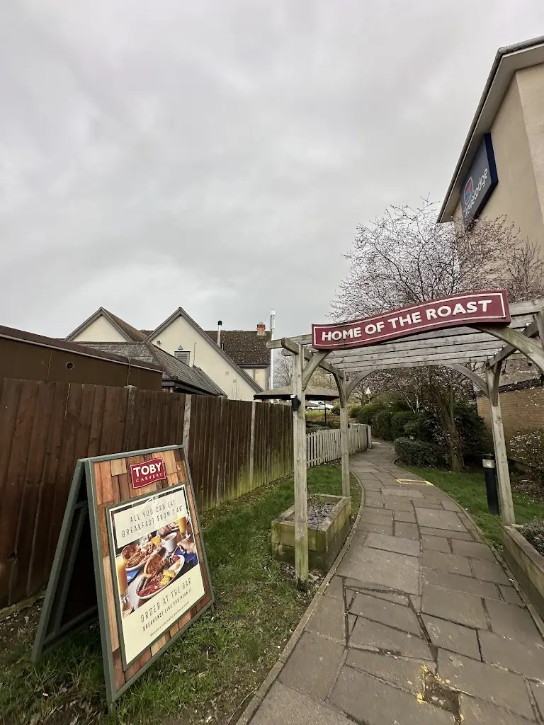 Caïna Verrin_Toby Carvery Harlow_Harlow_review