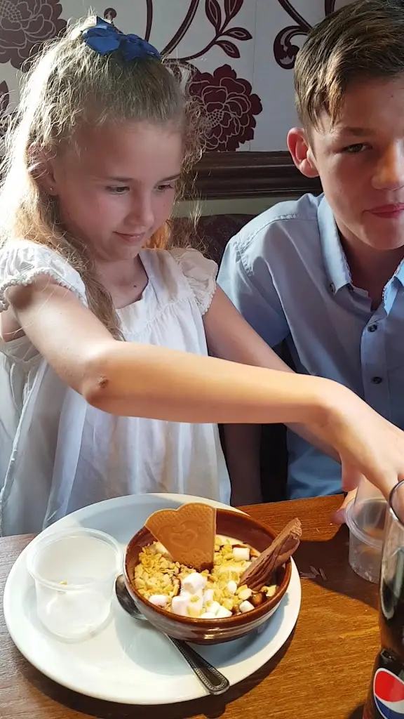 Toby Carvery Harlow_Harlow_slider_image_2