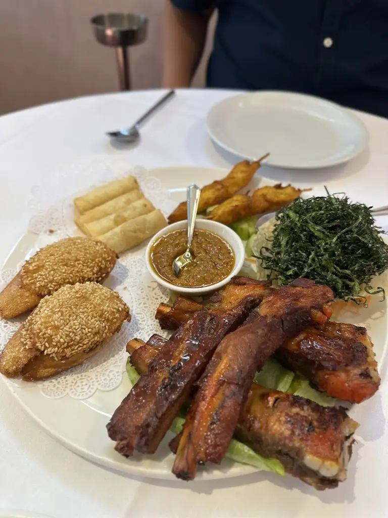 Mr Happy_Zenz Oriental Restaurant_Harlow_review
