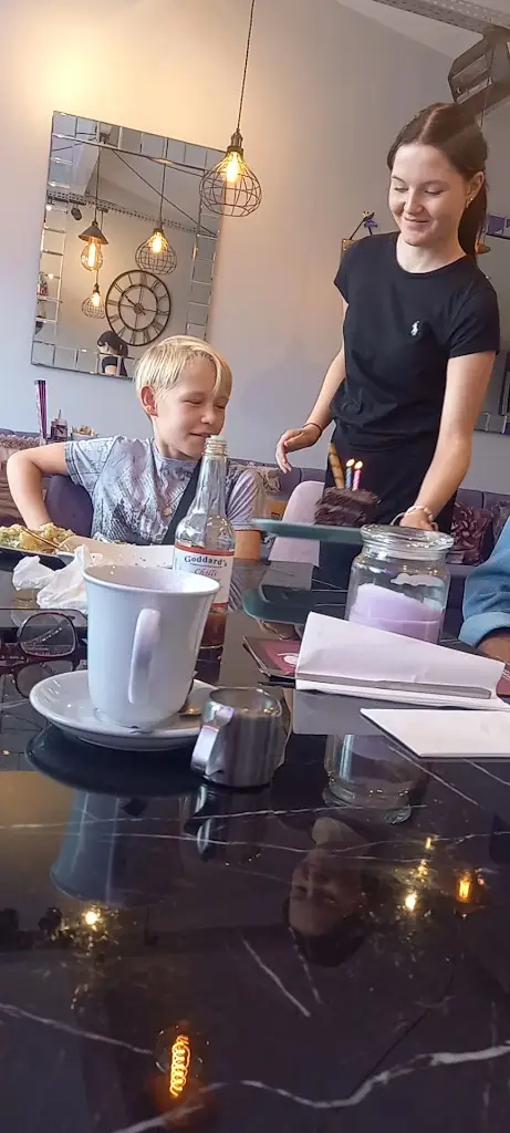 Blaze Kitchen_Harlow_slider_image_2