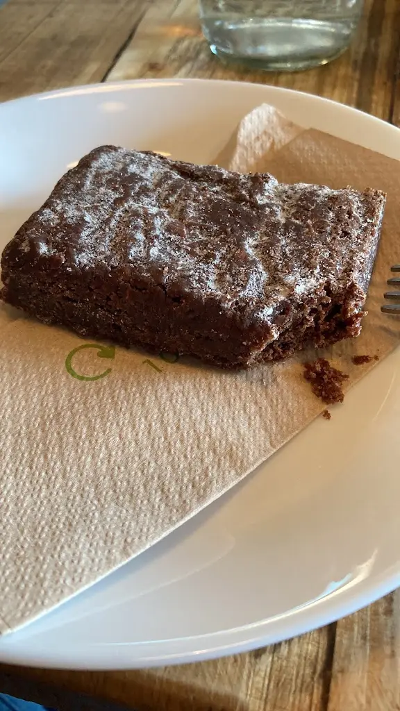 Menu_The Lions Den Cafe_Haslemere_image_5