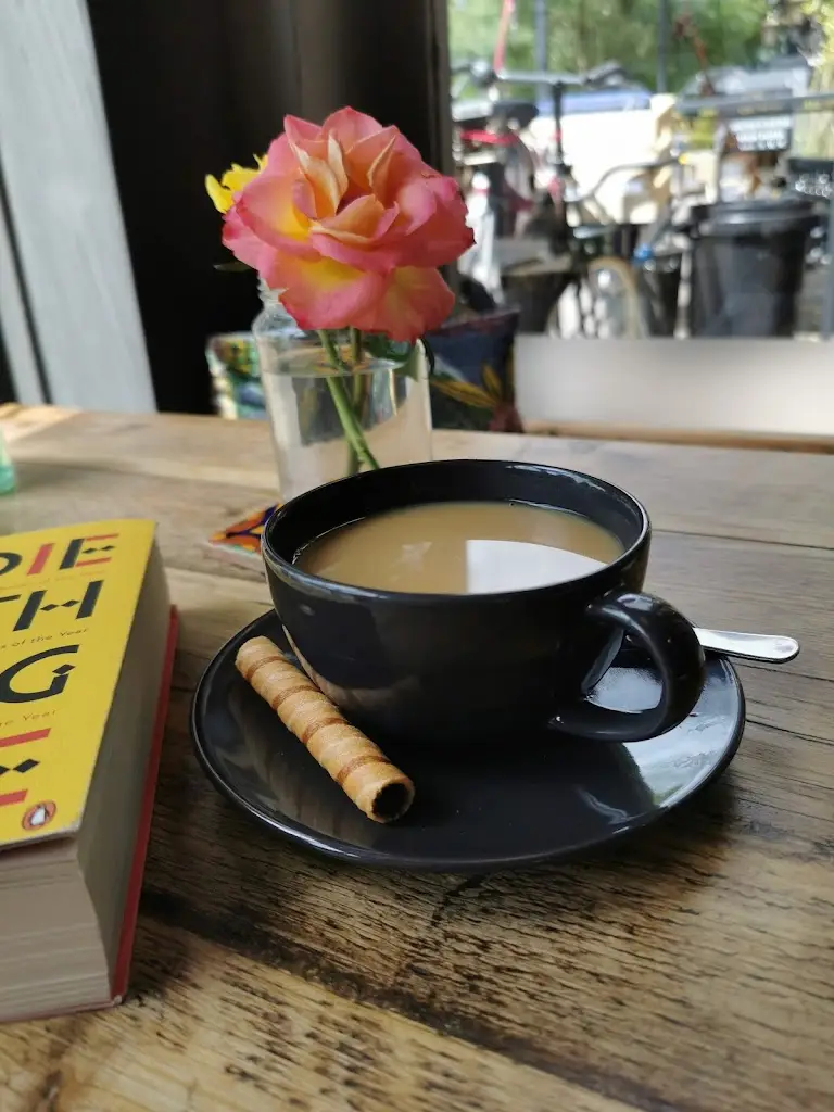 Menu_The Lions Den Cafe_Haslemere_image_9