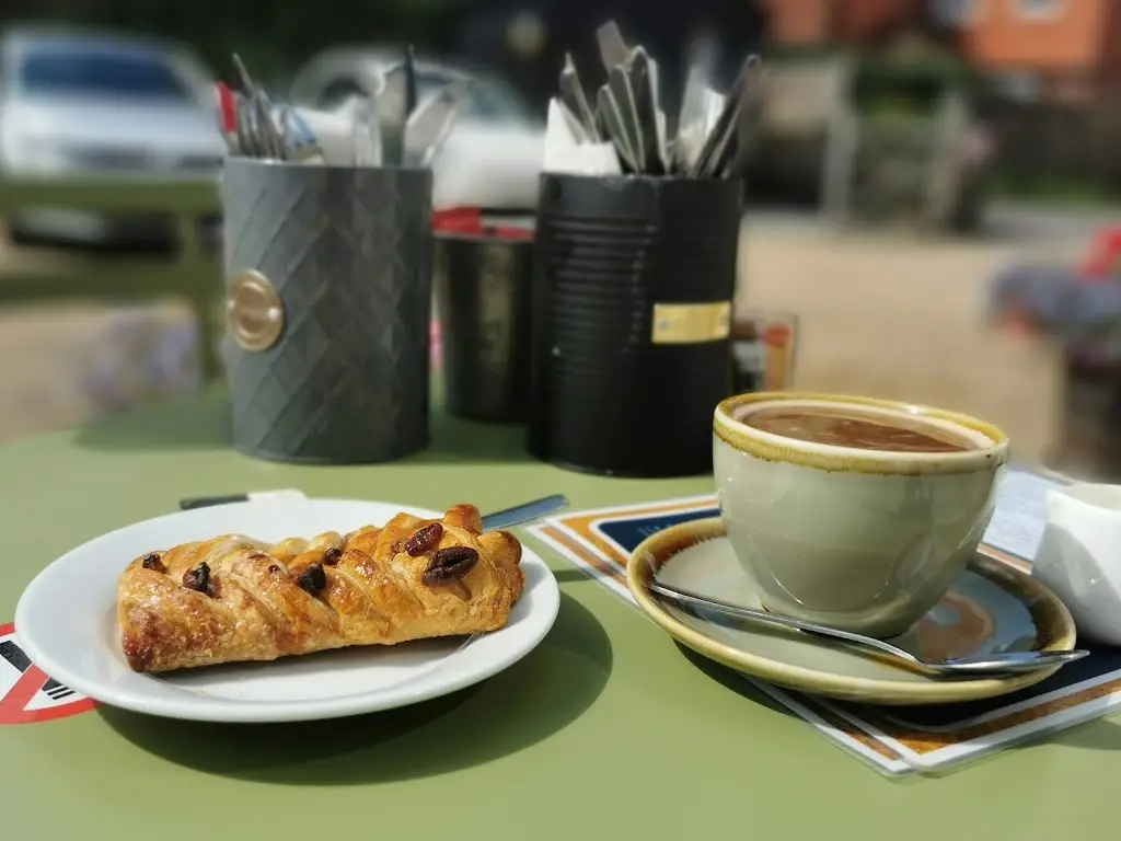 Menu_The Courtyard Café_Haslemere_image_5