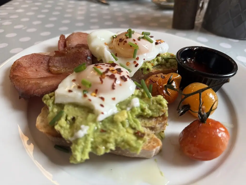 Menu_The Courtyard Café_Haslemere_image_7