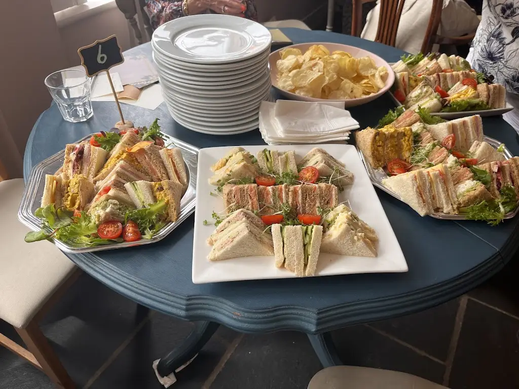 Menu_The Courtyard Café_Haslemere_image_9