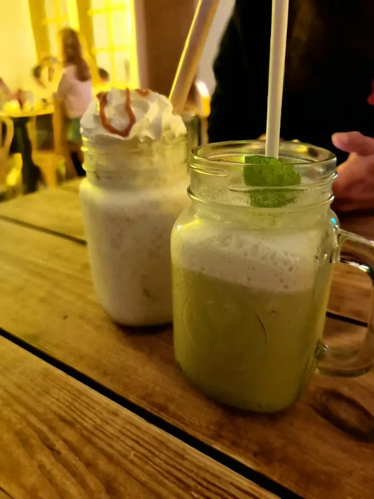 Louise Tuszynski_Brasa Burger LTD_Haslemere_review