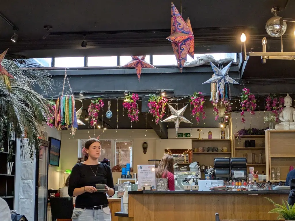 Hemingways of Haslemere_Haslemere_slider_image_3