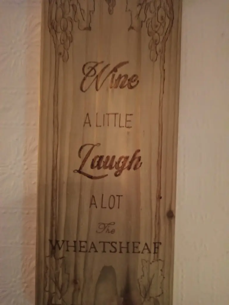 Chache73_The Wheatsheaf Pub_Hatfield Peverel_review