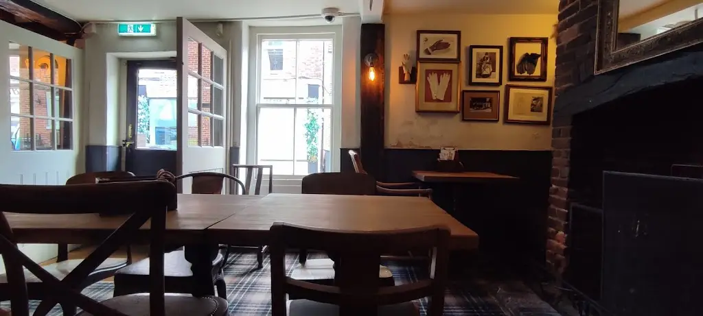 Mark_The Old House at Home, Havant_Havant_review