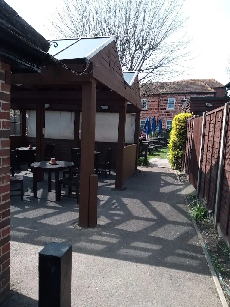 Julia Mint_The Old House at Home, Havant_Havant_review