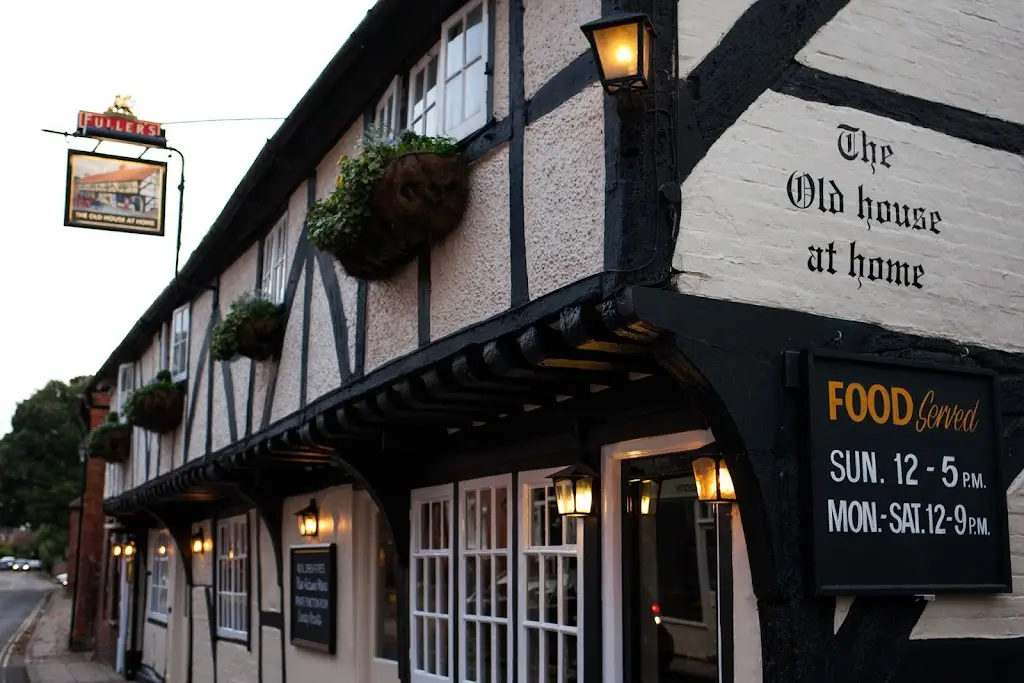 The Old House at Home, Havant_Havant_slider_image_1