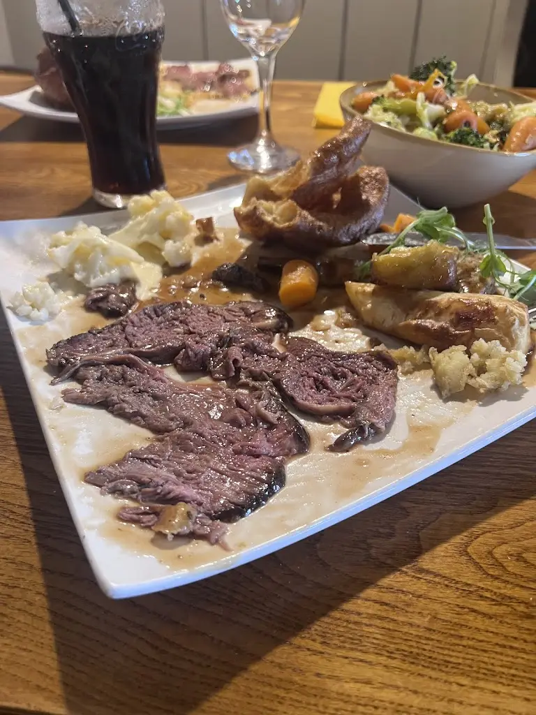 J F_Anchor Inn Hathern_Hathern_review