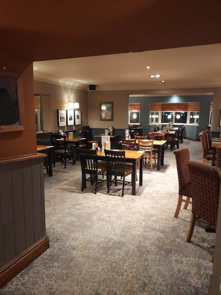 Kings Arms_Hathern_slider_image_3