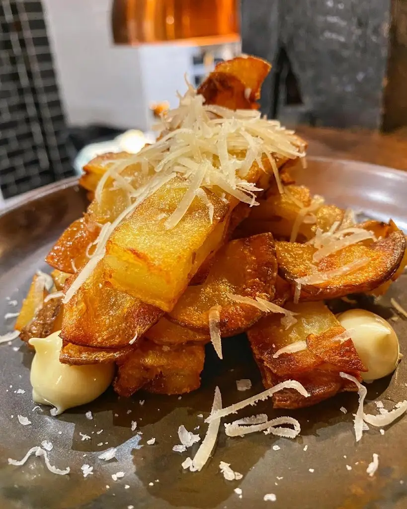 Chez Burton_Baldock_slider_image_3