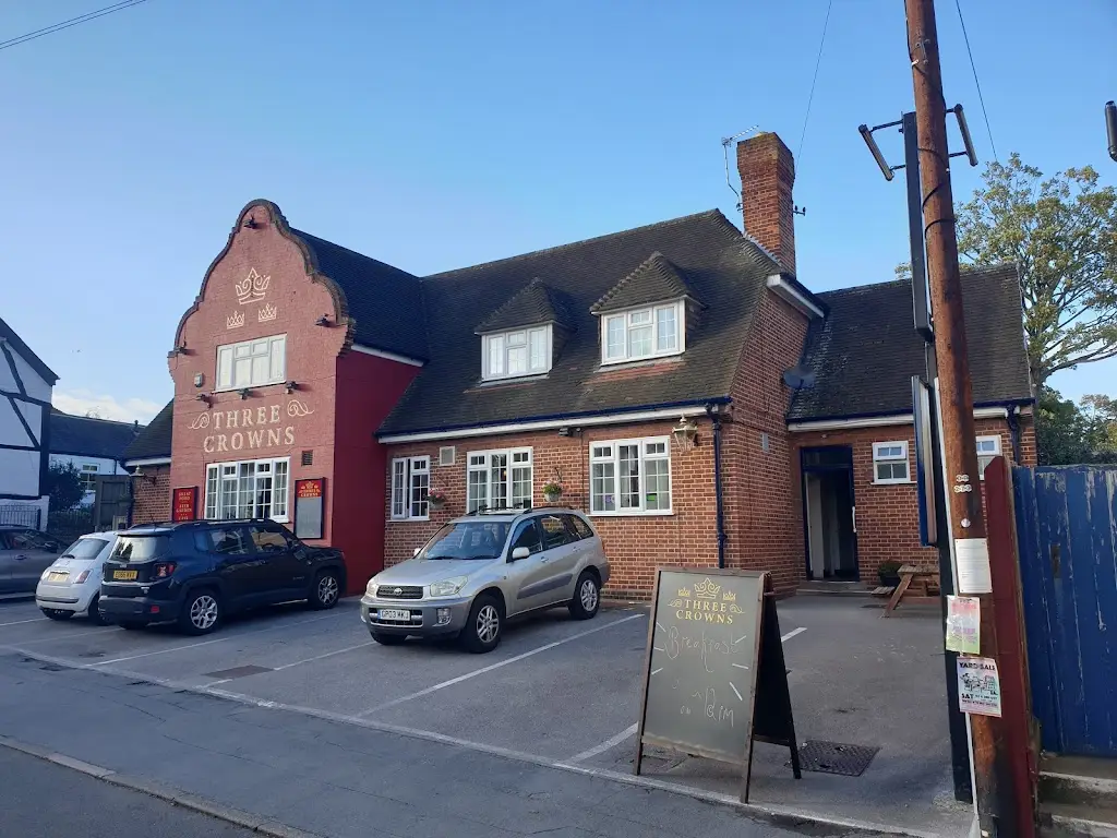 Three Crowns restaurant in Hathern