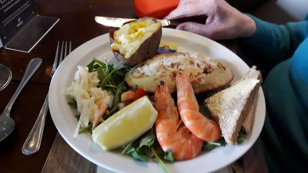 Menu_White Horse_Hawkinge_image_9