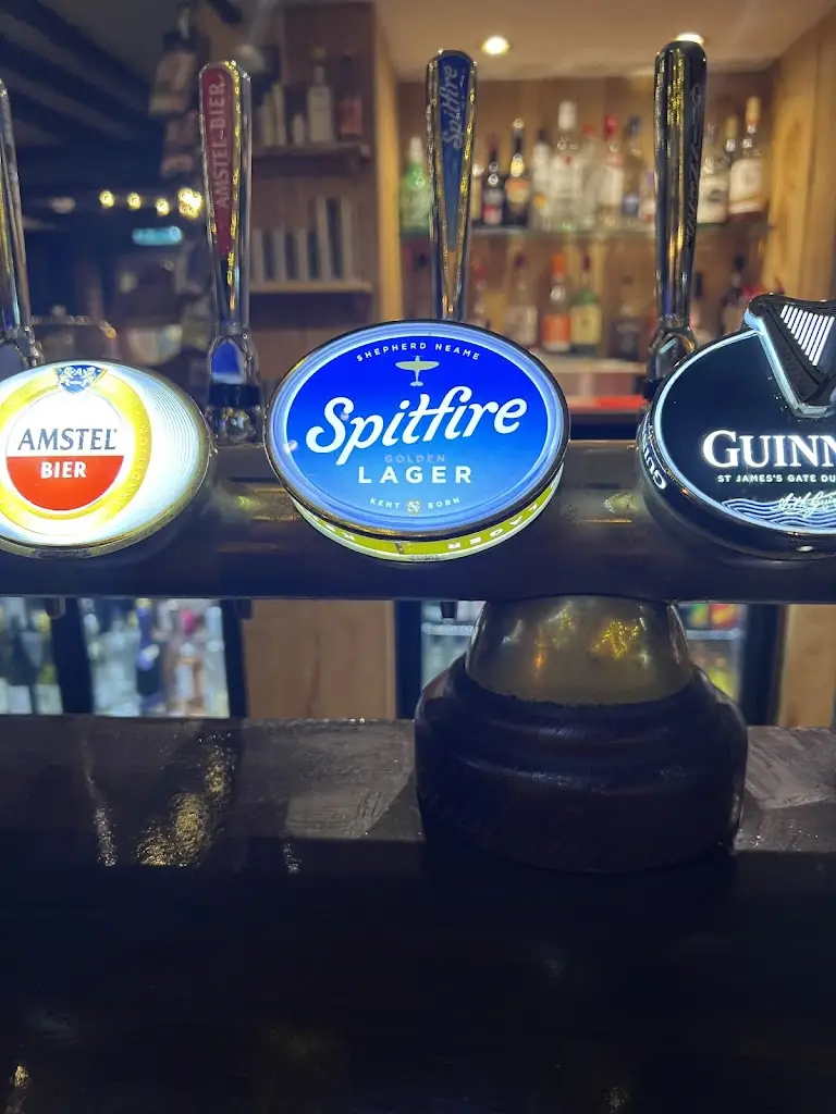 Patrick’s Attic_White Horse_Hawkinge_review