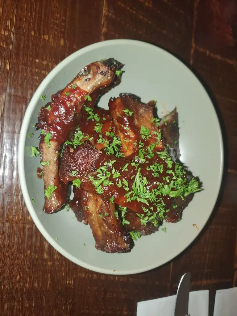 Nigel dudley_White Horse_Hawkinge_review