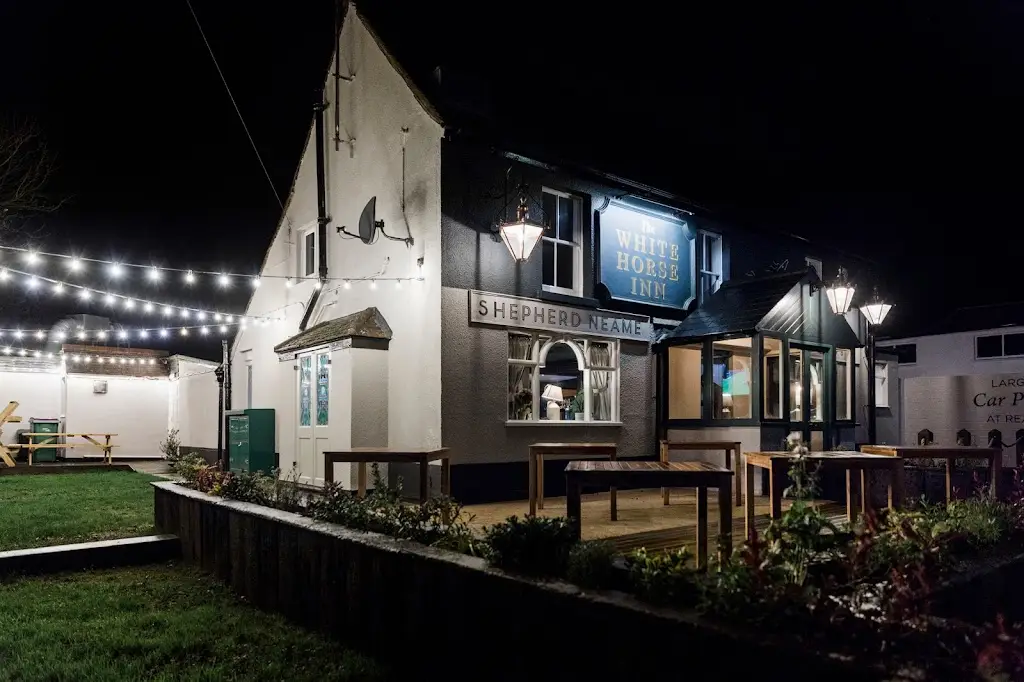 White Horse_Hawkinge_slider_image_3