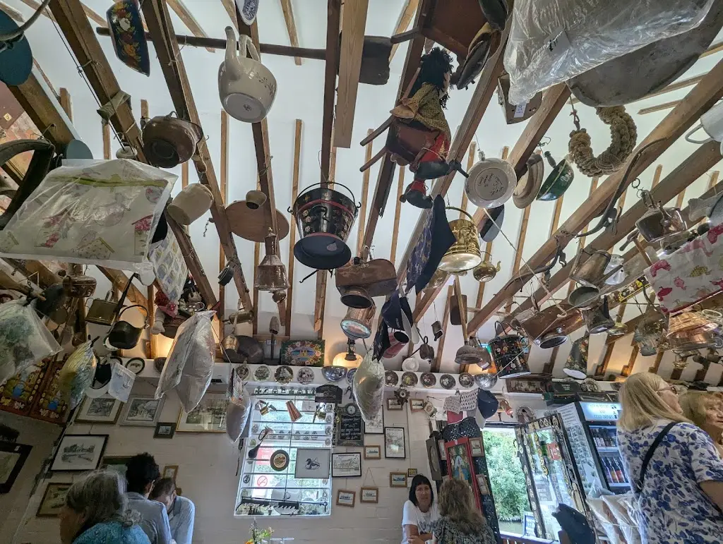 Julie Hemmings_Hatton Locks Cafe_Hatton_review