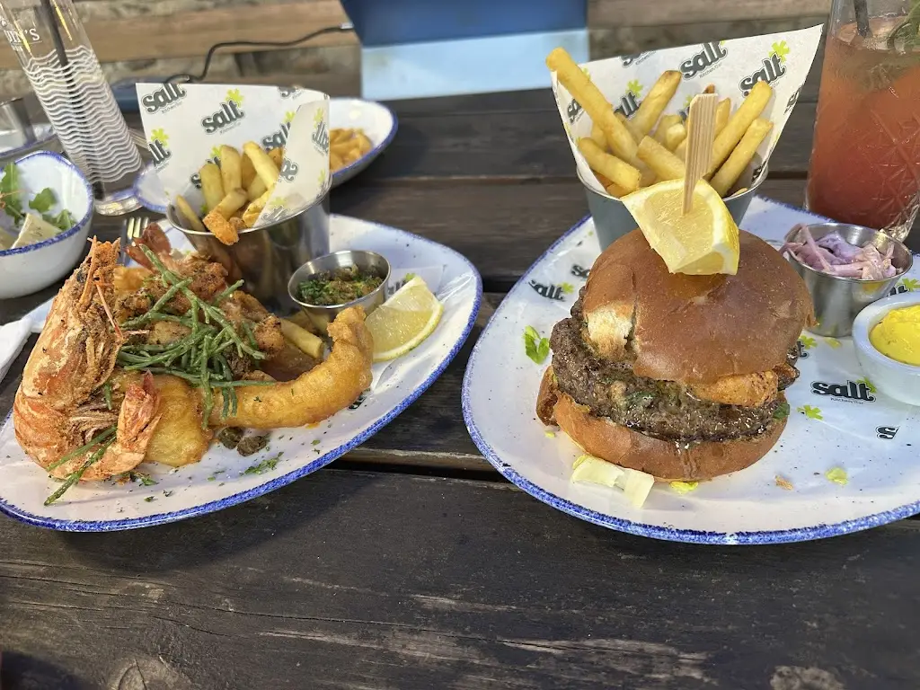 Nora Eren_Salt Kitchen Bar_Hayle_review