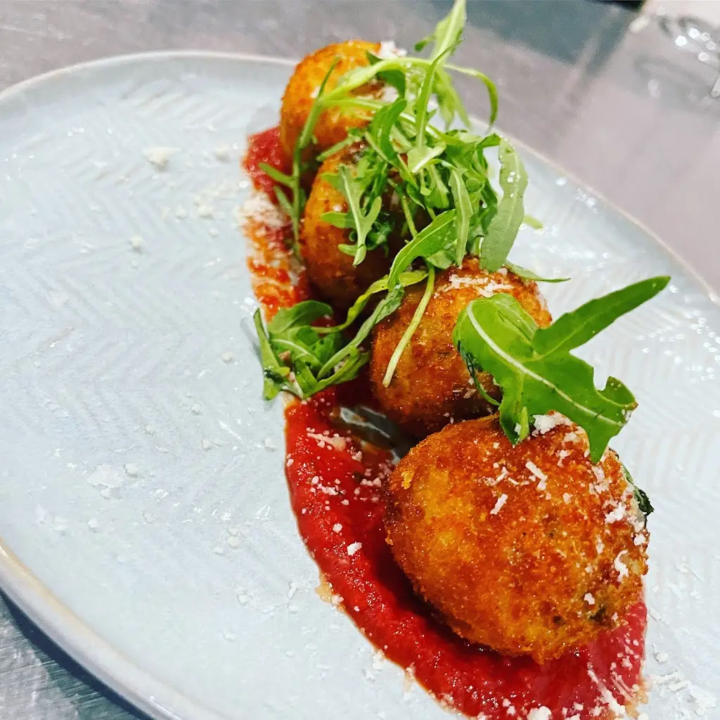 Delizia Restaurant_Baldock_slider_image_2