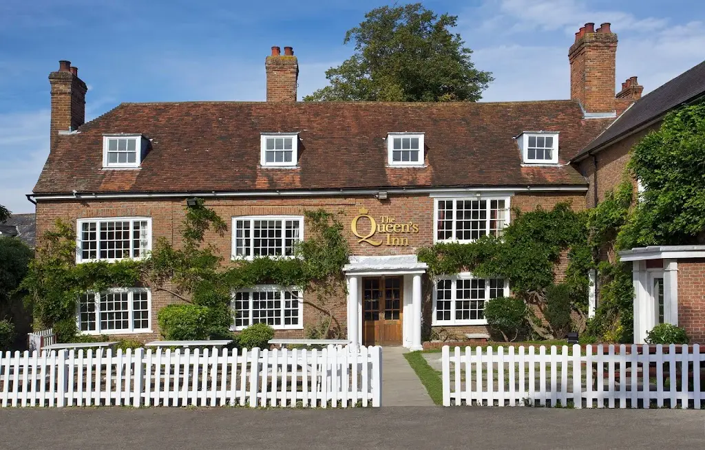 The Queen's Inn restaurant in Hawkhurst