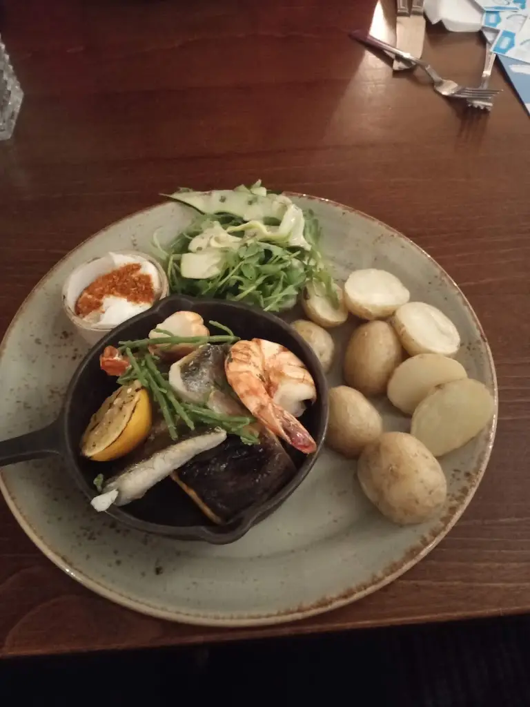 Menu_George IV_Baldock_image_9