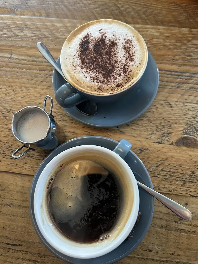 Elisa Winstanley_The Curious Coffee Company_Haxby_review