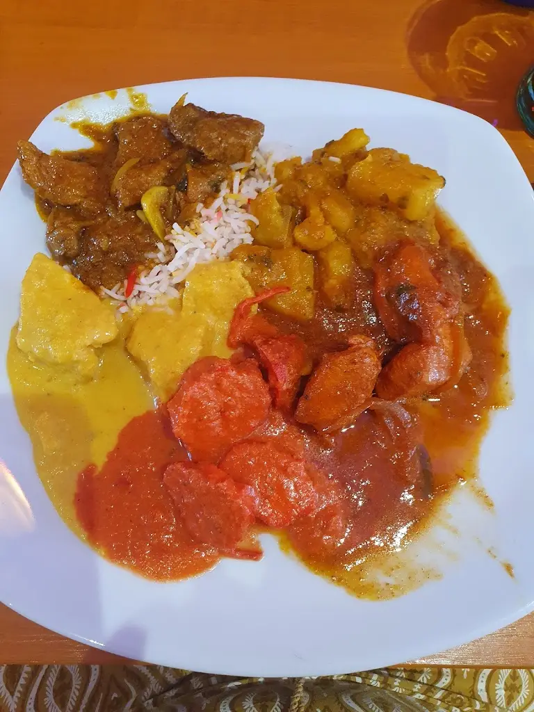 Sue Hayes_The Parvin Indian Restaurant_Haxby_review