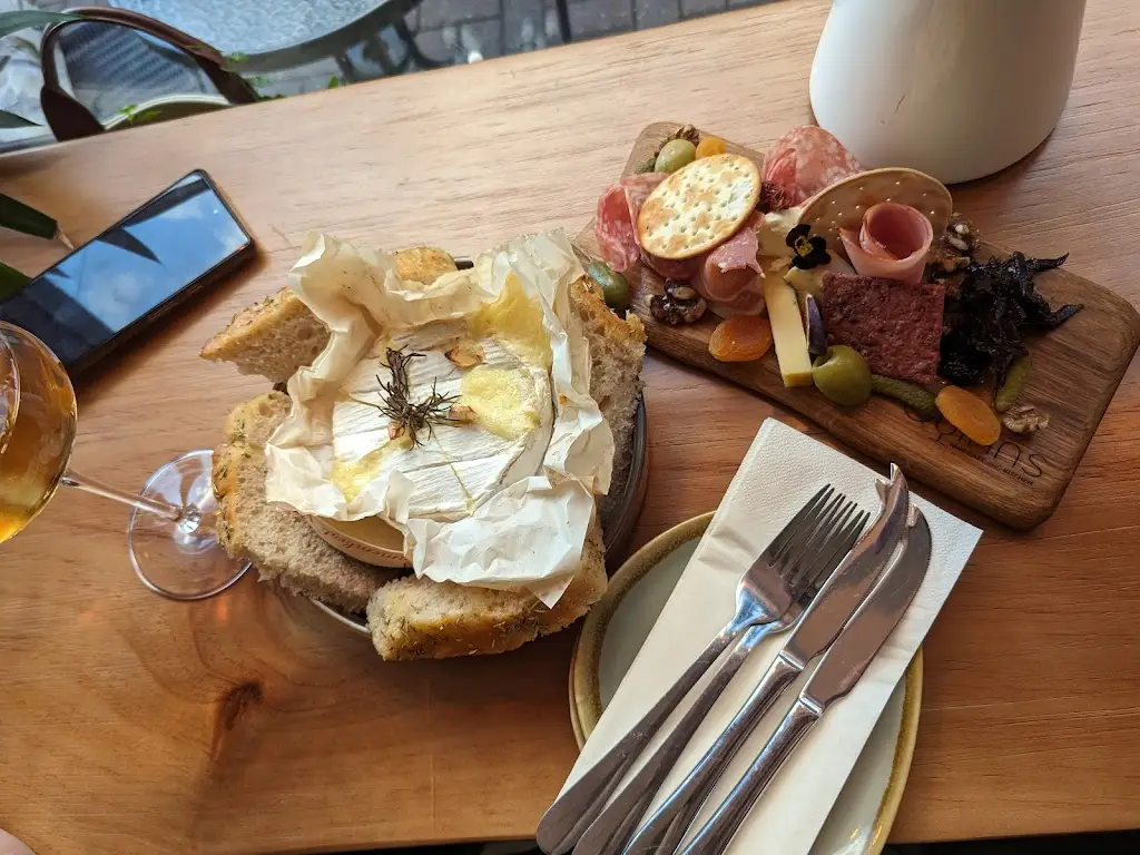 And Pancakes_Quinns Wine Café and Kitchen_Haxby_review