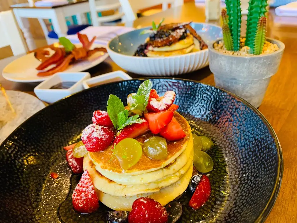 3 Flavours restaurant and wine bar_Banbury_slider_image_3