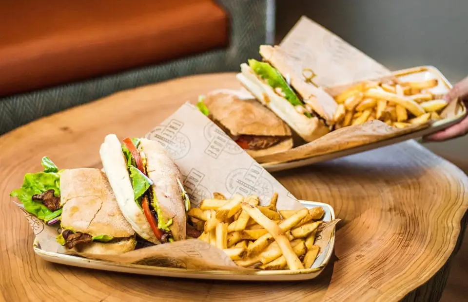 The Treehouse Bar and Kitchen_Haworth_slider_image_2